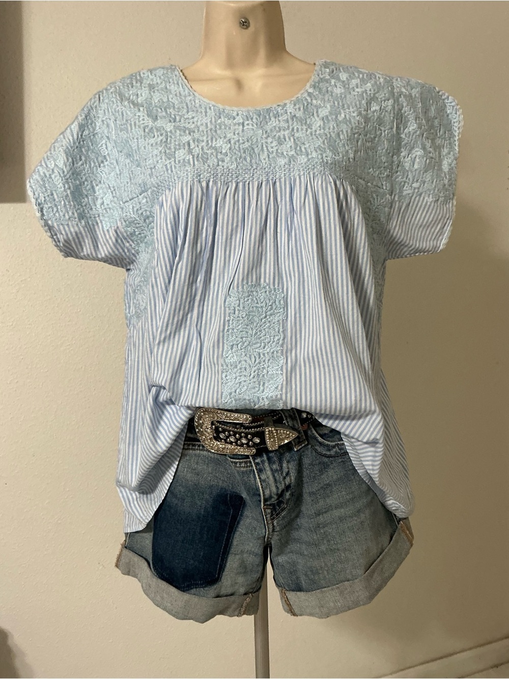 J. Marie Light Blue Striped Embroidered Peasant Top Small